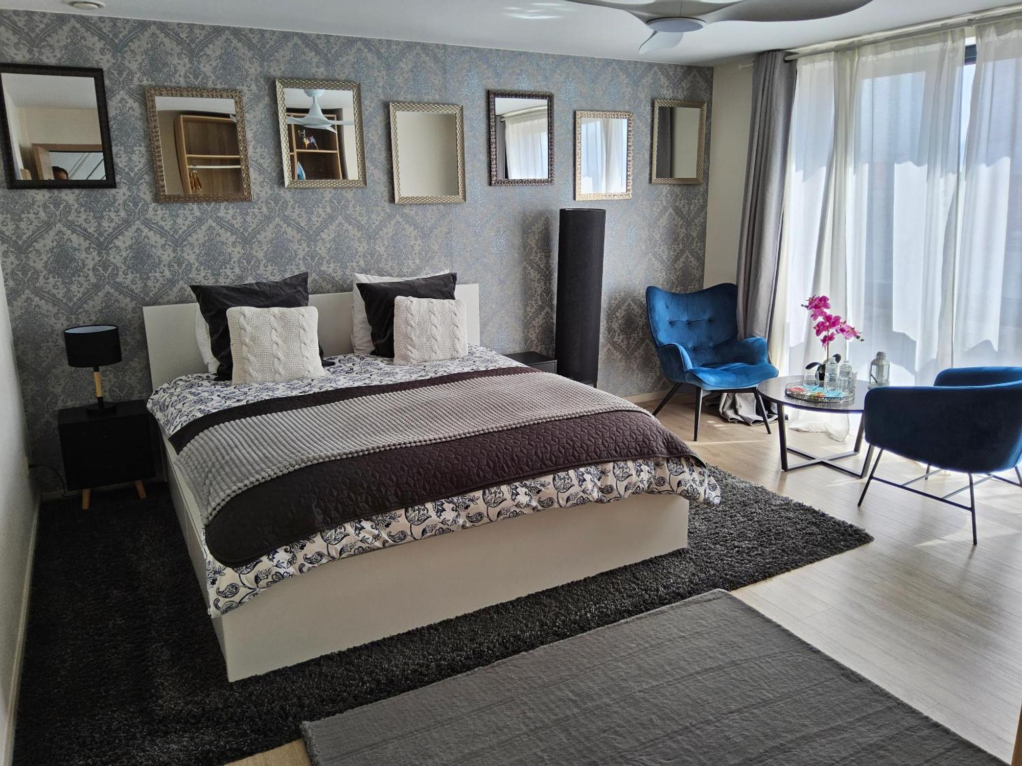 Chambre Deluxe Au 2Eme Etage, Chambre Double Au 4Eme Etage Not A Hotel Brussels Ngoại thất bức ảnh