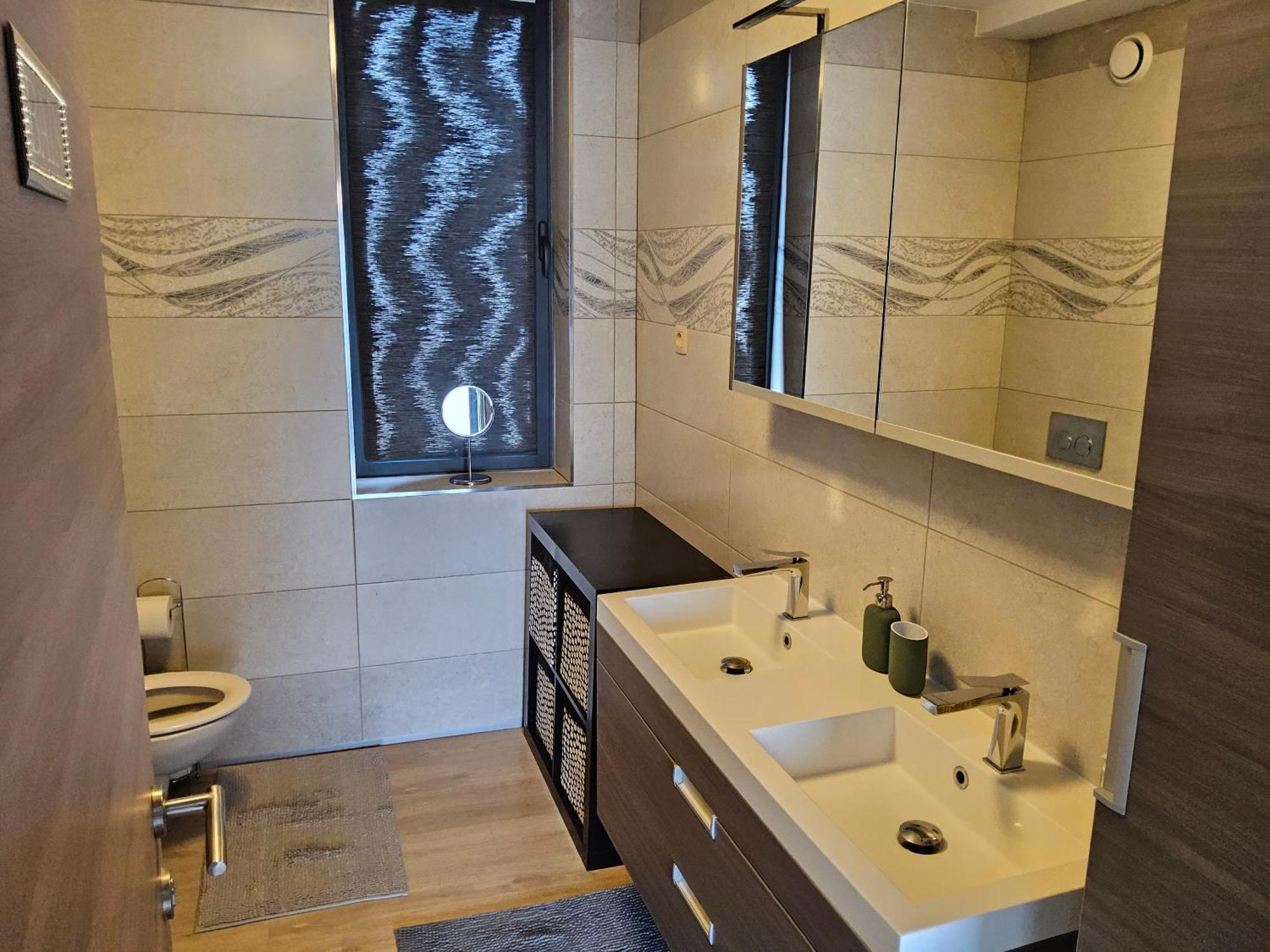 Chambre Deluxe Au 2Eme Etage, Chambre Double Au 4Eme Etage Not A Hotel Brussels Ngoại thất bức ảnh